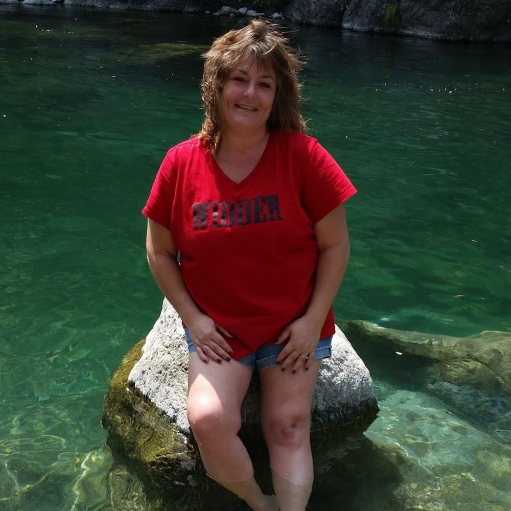 Meet your Posher, Stacy